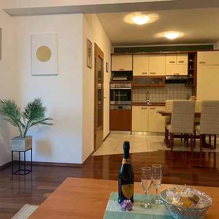 Tranquil Apartment Matulji